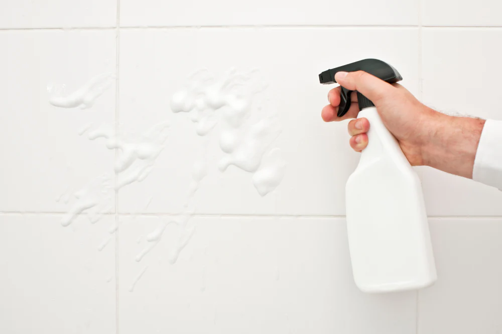 Best Cleaning Solutions for Shower Tiles