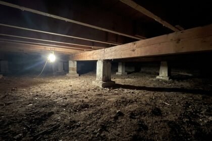 How to Fix a Sagging Floor in a Crawl Space